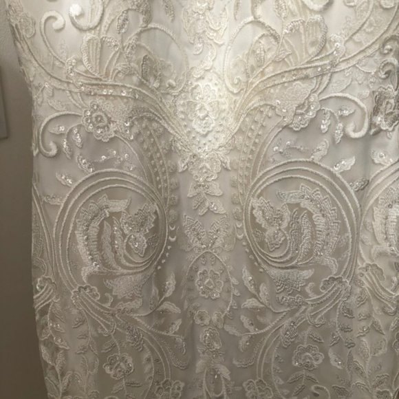 Riki Dalal Couture Wedding Dress - Picture 6 of 9